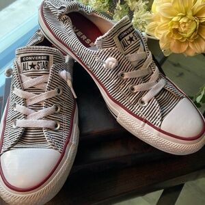 Converse Shorelines Black and White Stripe - Size 9
